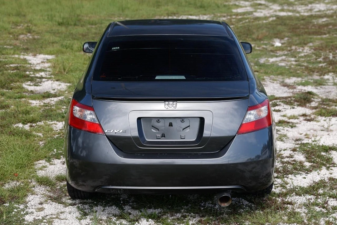 2010 Honda Civic 8th Gen - Image 9 of 31