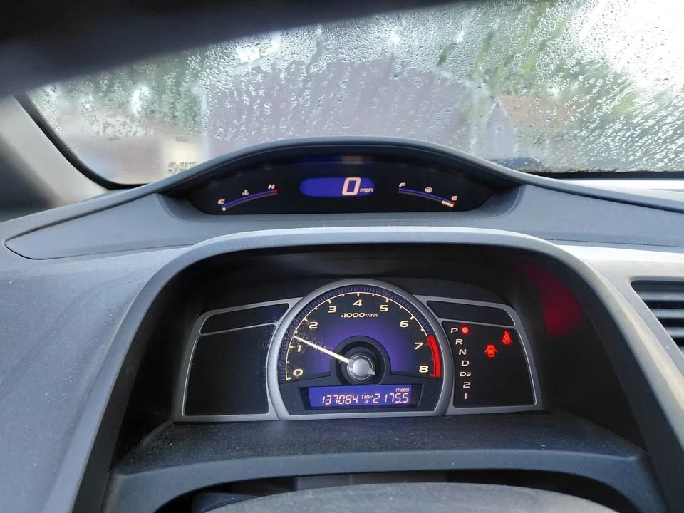 2010 Honda Civic 8th Gen - Image 5 of 7