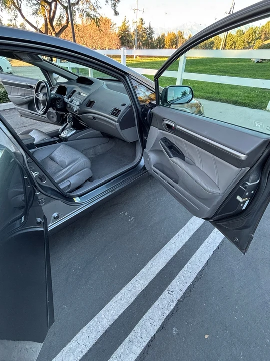 2010 Honda Civic 8th Gen - Image 13 of 20