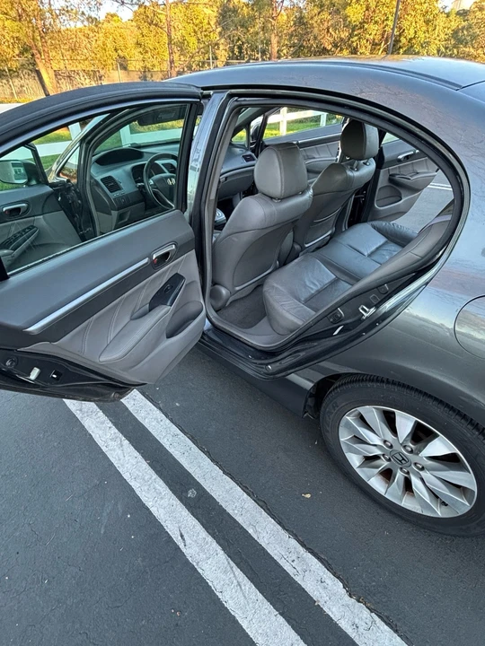 2010 Honda Civic 8th Gen - Image 11 of 20