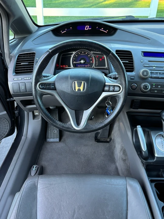 2010 Honda Civic 8th Gen - Image 19 of 20