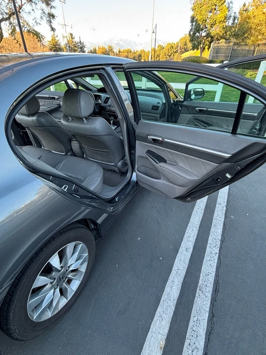 2010 Honda Civic 8th Gen - Image 12 of 20