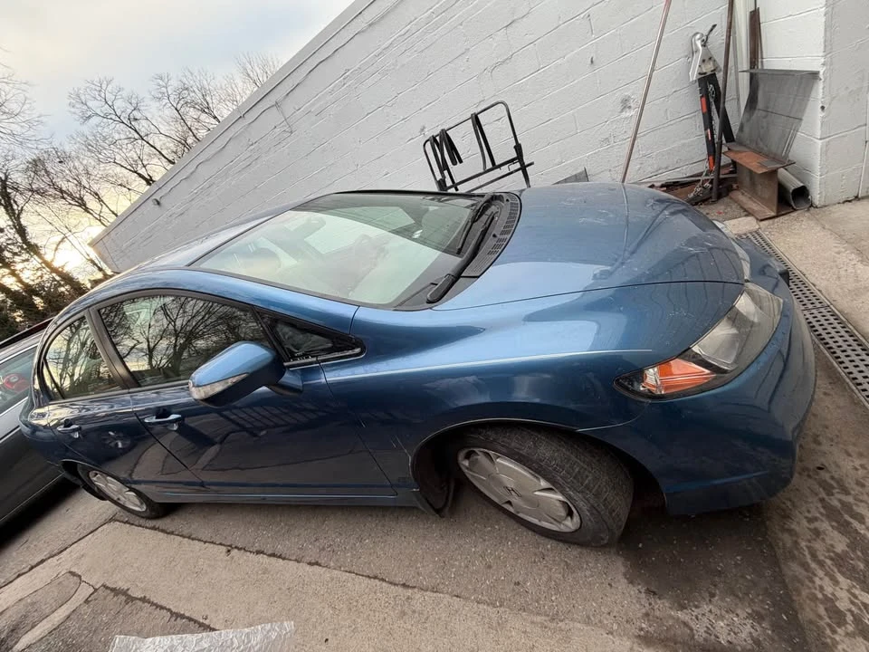 2010 Honda Civic 8th Gen - Image 4 of 9