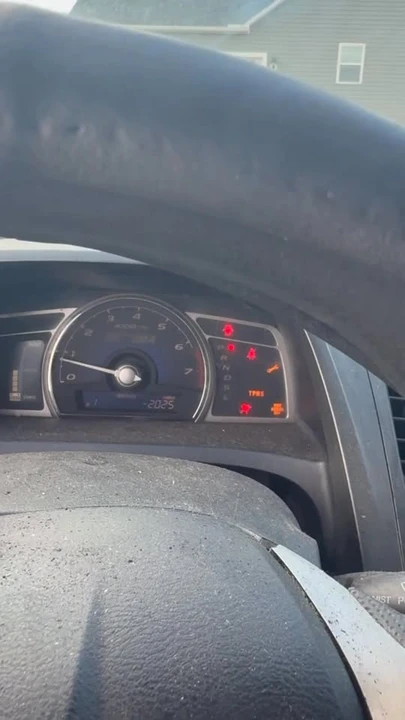 2010 Honda Civic 8th Gen - Image 16 of 16