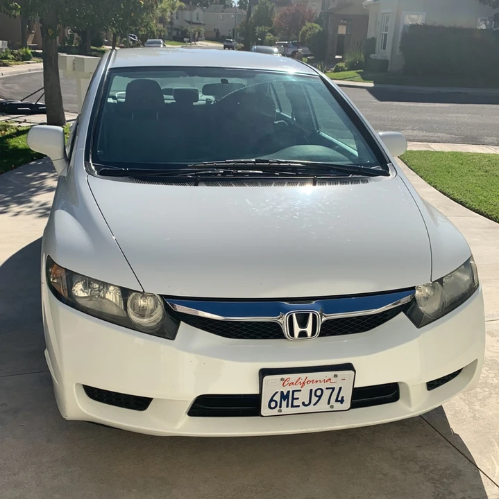 2010 Honda Civic 8th Gen - Image 10 of 15