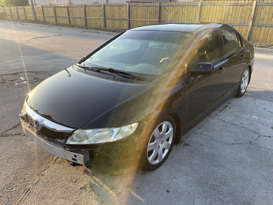 2010 Honda Civic 8th Gen - Image 7 of 7