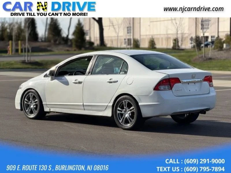 2010 Honda Civic 8th Gen - Image 9 of 12