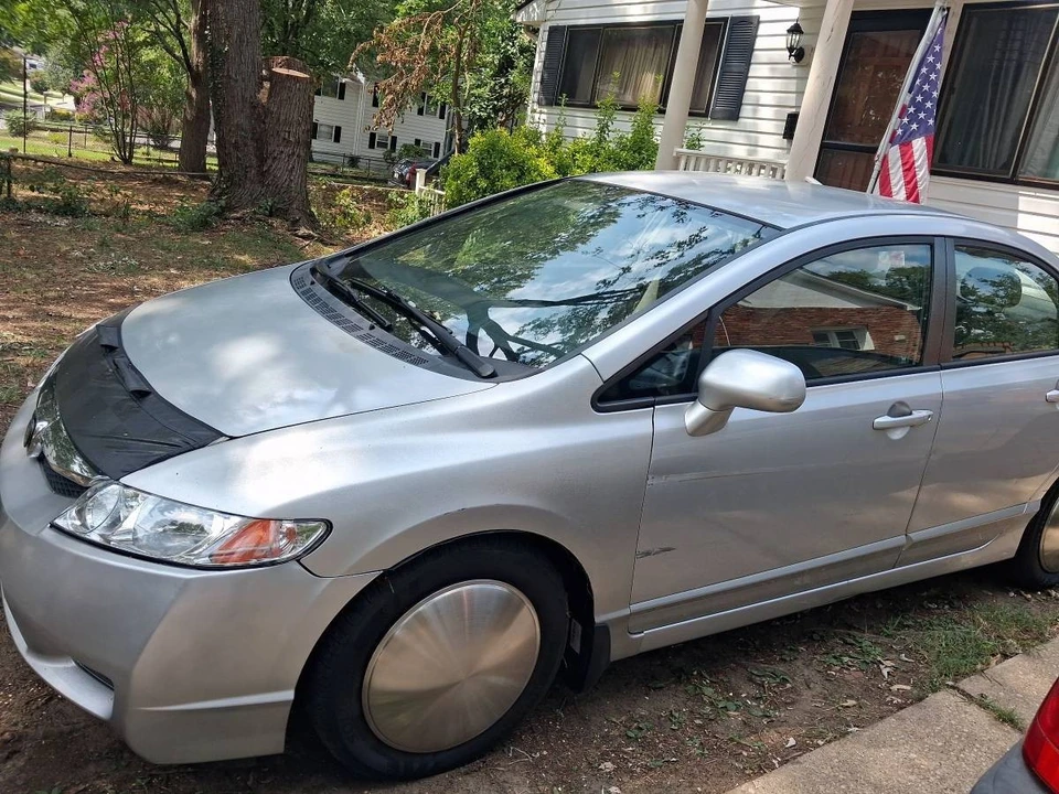 2010 Honda Civic 8th Gen - Image 5 of 11