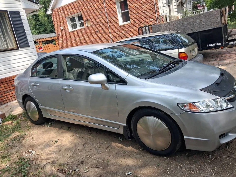 2010 Honda Civic 8th Gen - Image 7 of 11