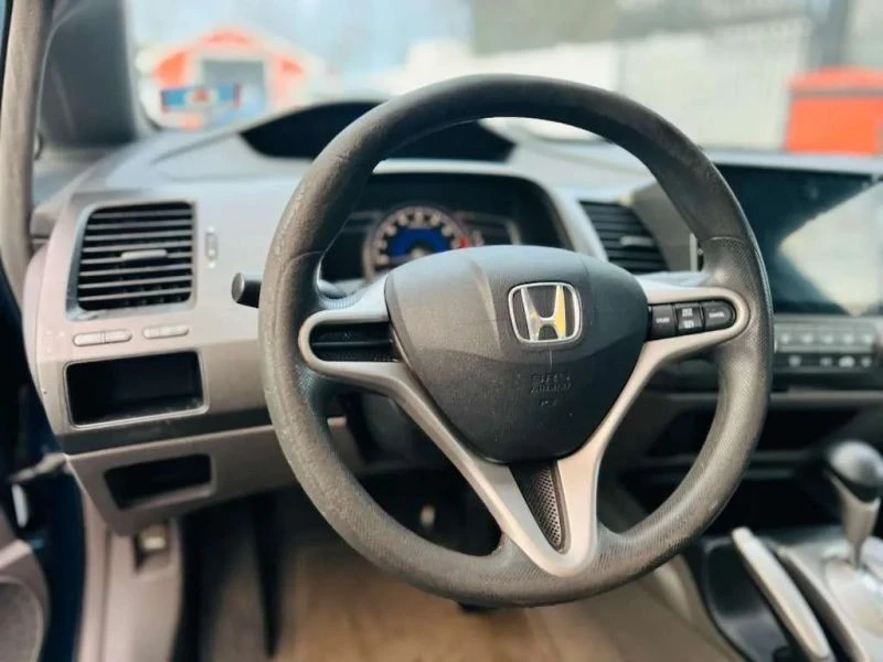 2010 Honda Civic 8th Gen - Image 10 of 12