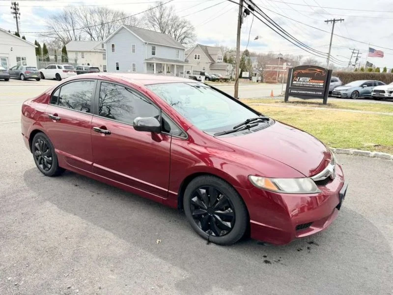 2010 Honda Civic 8th Gen - Image 3 of 12