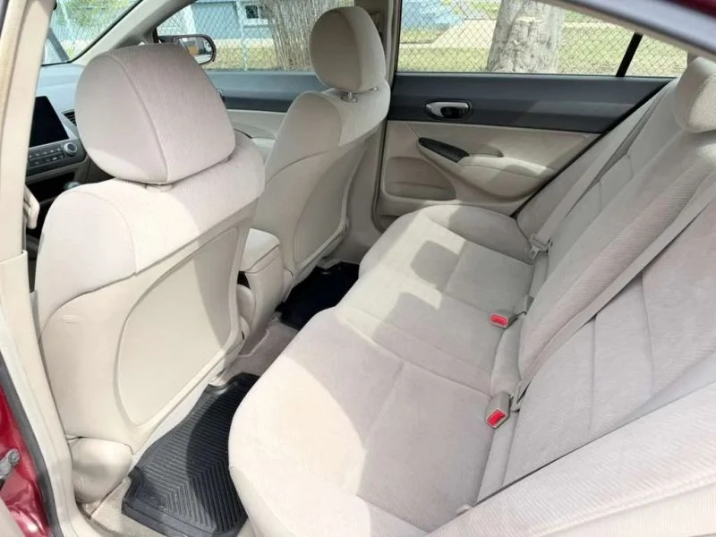 2010 Honda Civic 8th Gen - Image 11 of 12