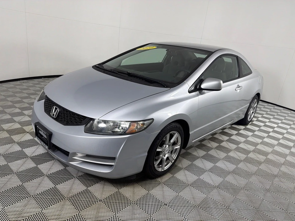 2010 Honda Civic 8th Gen - Image 9 of 23