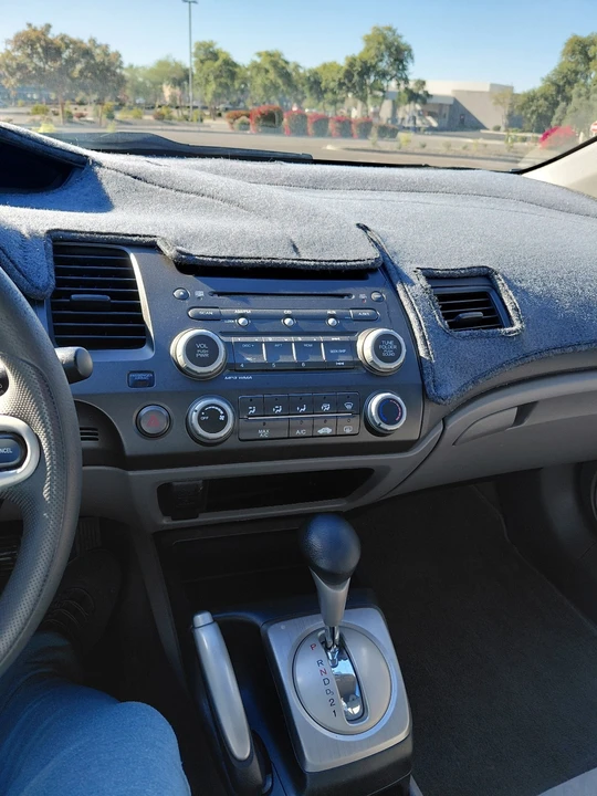 2010 Honda Civic 8th Gen - Image 8 of 12