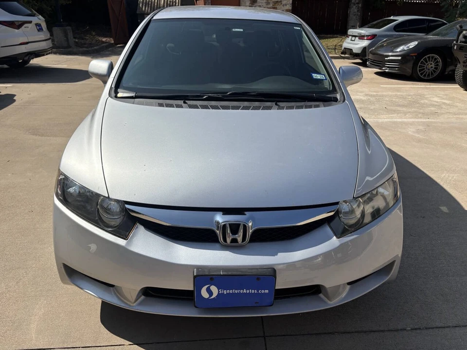 2010 Honda Civic 8th Gen - Image 3 of 19
