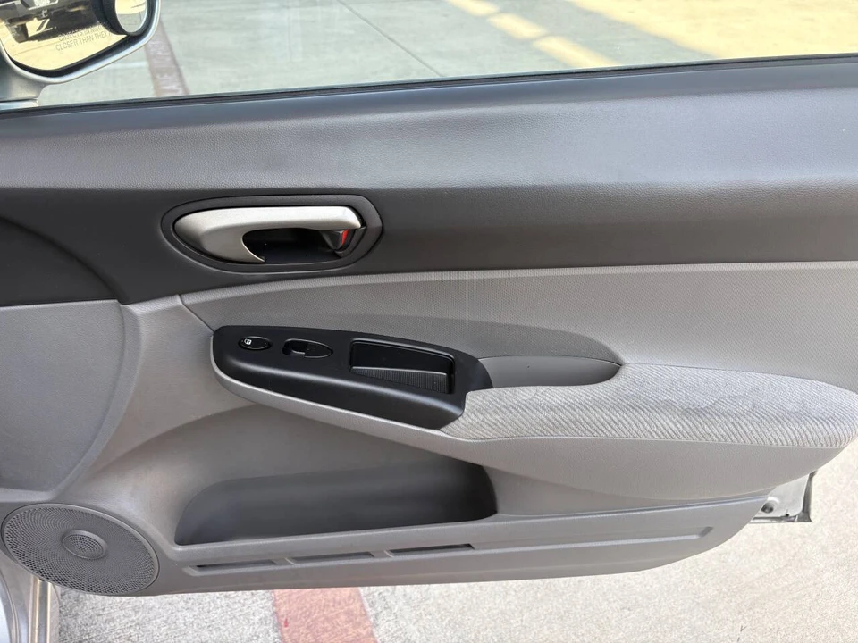 2010 Honda Civic 8th Gen - Image 19 of 19
