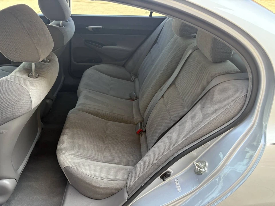 2010 Honda Civic 8th Gen - Image 17 of 19