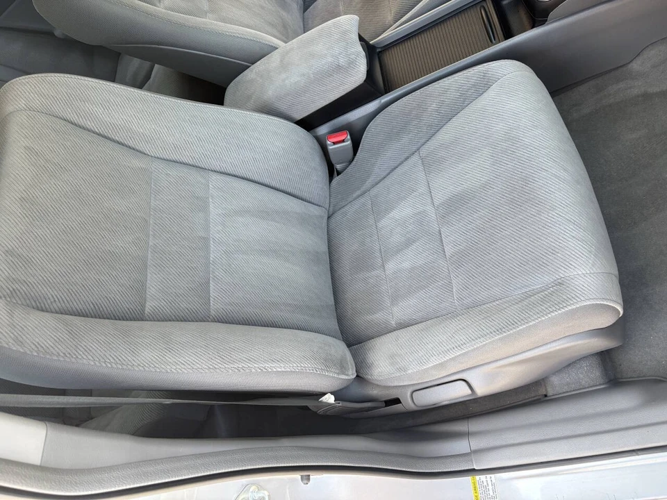2010 Honda Civic 8th Gen - Image 18 of 19