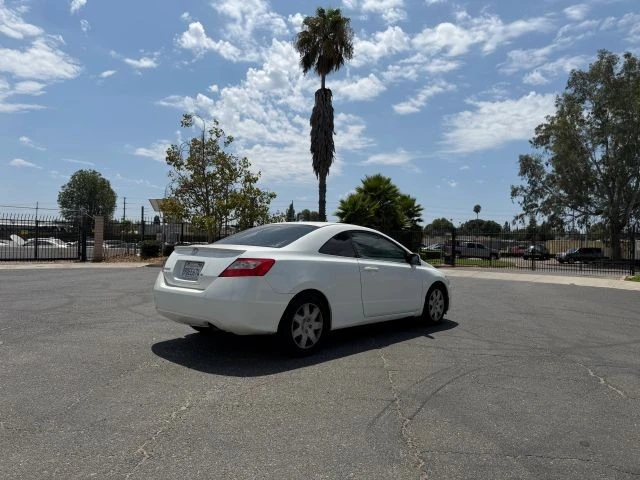 2010 Honda Civic 8th Gen - Image 5 of 15