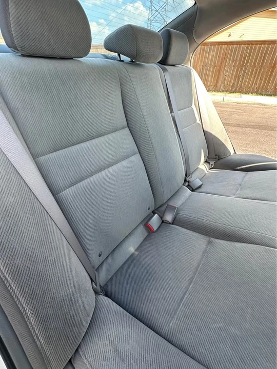 2010 Honda Civic 8th Gen - Image 9 of 10