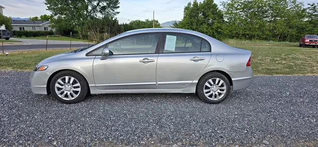 2010 Honda Civic LX Sedan 4D