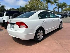 2010 Honda Civic 8th Gen - Image 4 of 4