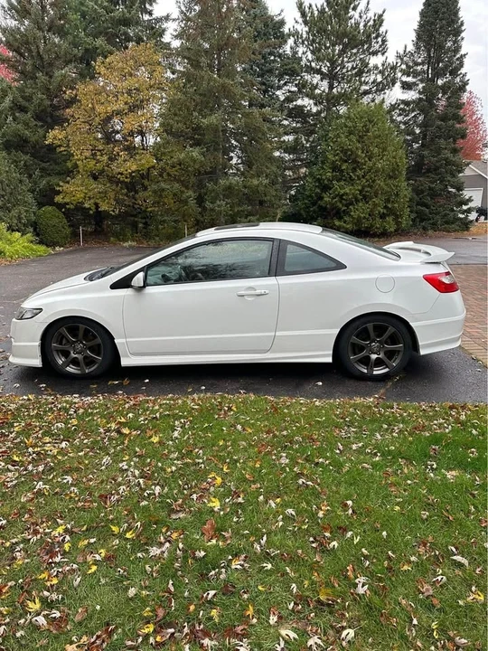 2010 Honda Civic Si 8th Gen - Image 5 of 6