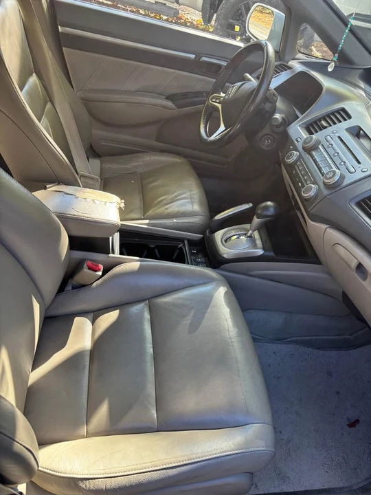 2010 Honda Civic 8th Gen - Image 7 of 7