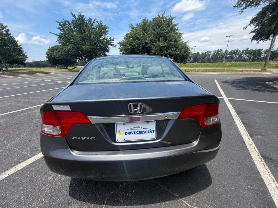 2010 Honda Civic 8th Gen - Image 17 of 20