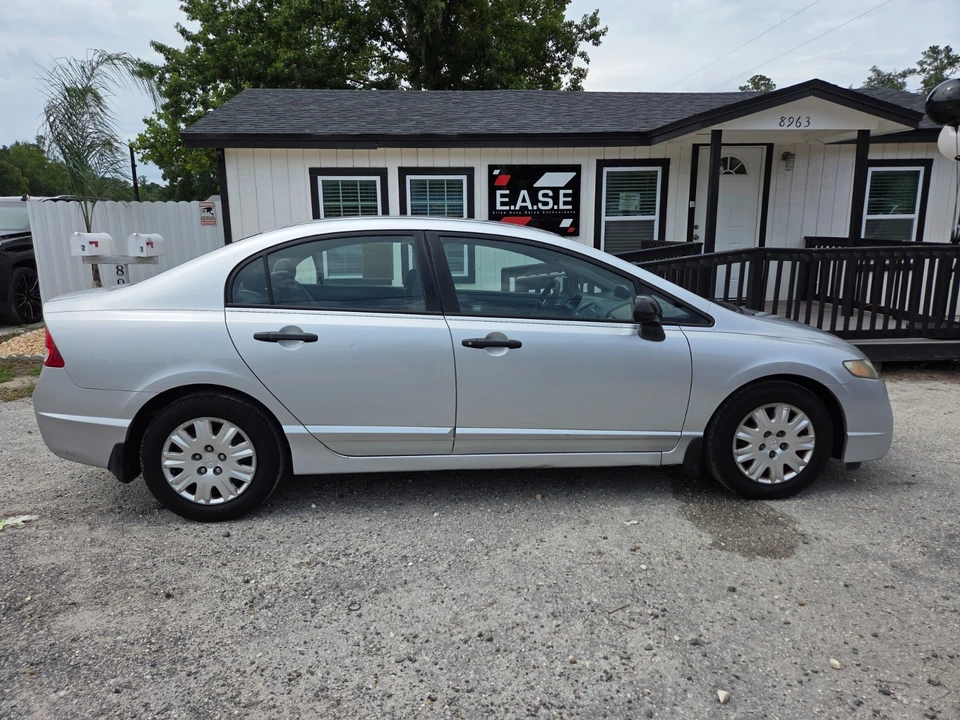 2010 Honda Civic 8th Gen - Image 4 of 21