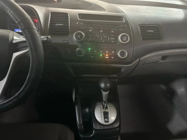 2010 Honda Civic 8th Gen - Image 12 of 13