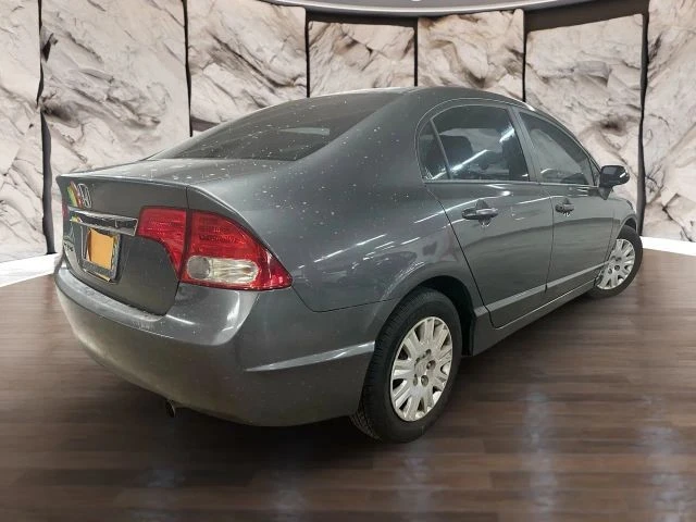 2010 Honda Civic 8th Gen - Image 5 of 13