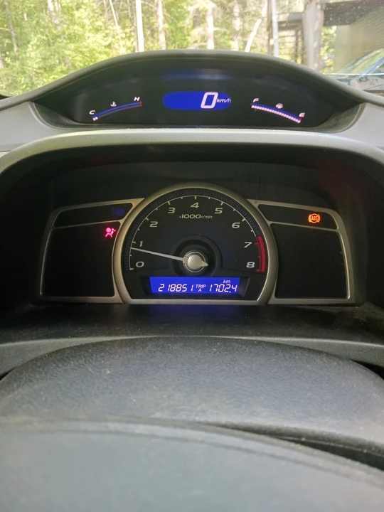2010 Honda Civic 8th Gen - Image 4 of 7