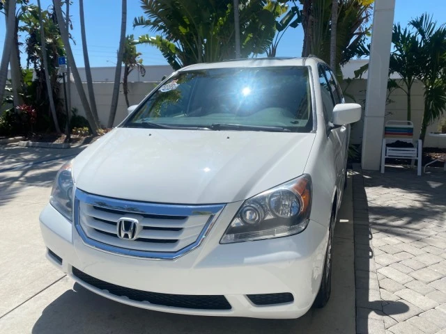 2010 Honda Odyssey - Image 4 of 21