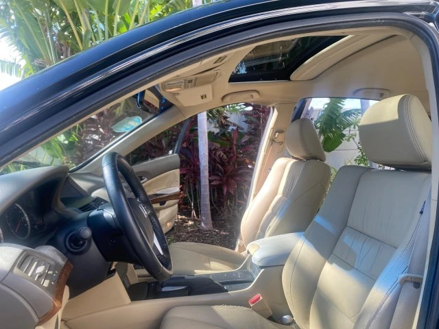2010 Honda Accord 8th Gen - Image 11 of 21