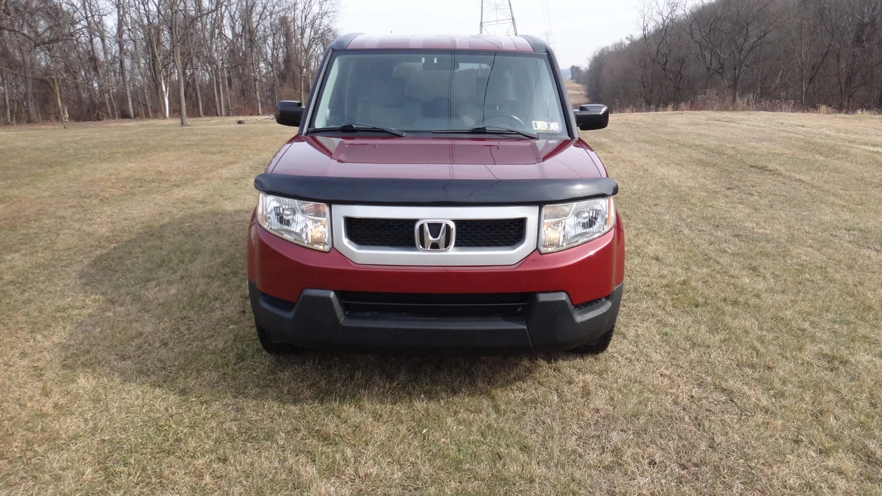 2010 Honda Element - Image 19 of 31