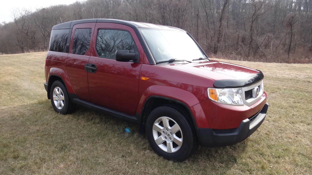 2010 Honda Element - Image 17 of 31