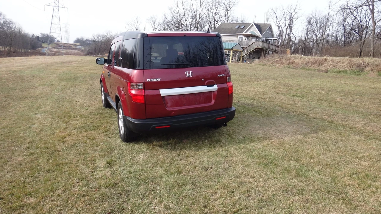 2010 Honda Element - Image 10 of 31