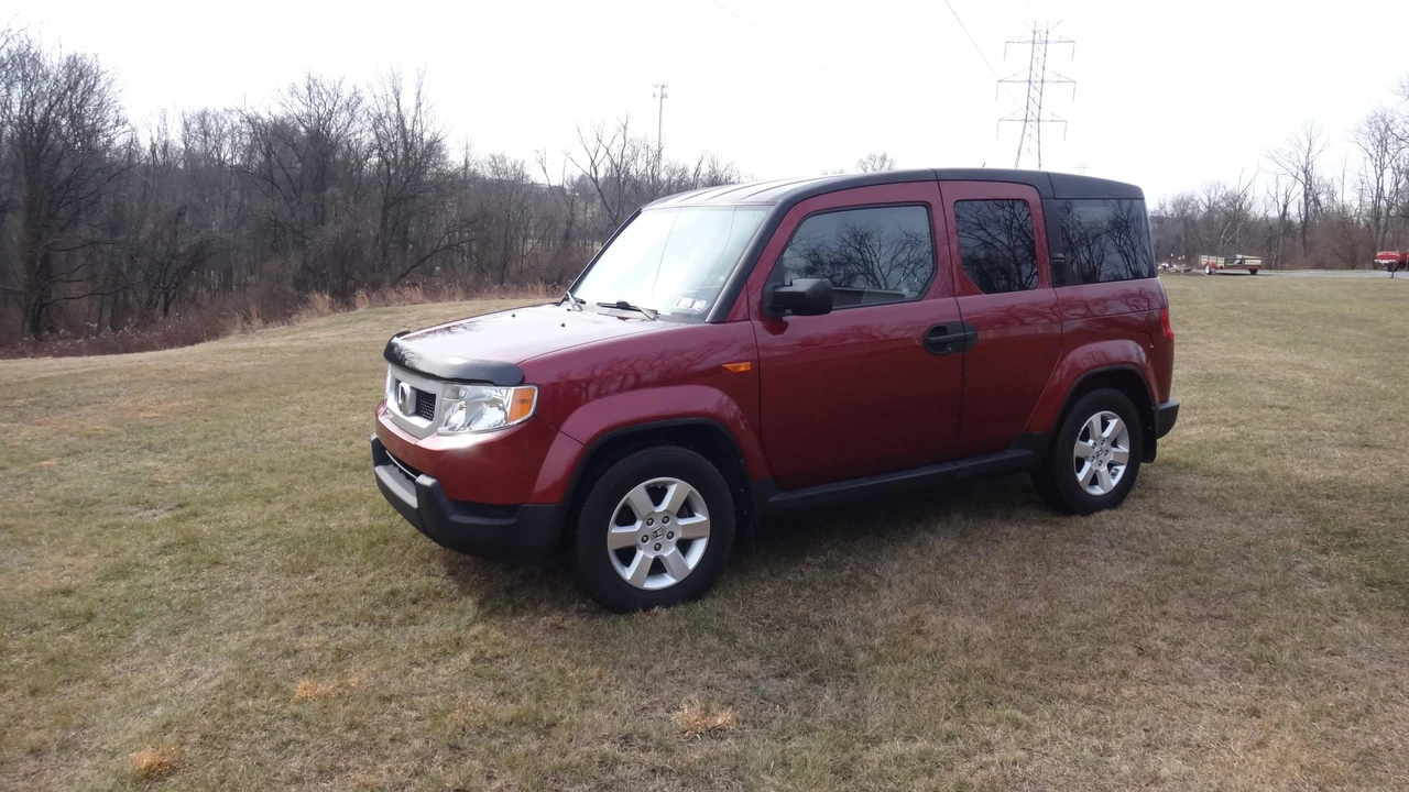 2010 Honda Element - Image 4 of 31