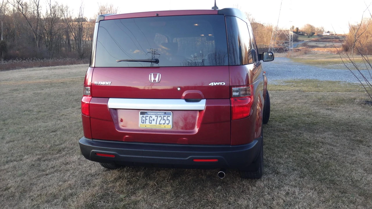 2010 Honda Element - Image 13 of 31