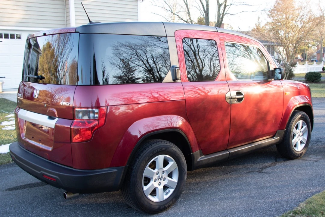 2010 Honda Element - Image 7 of 31
