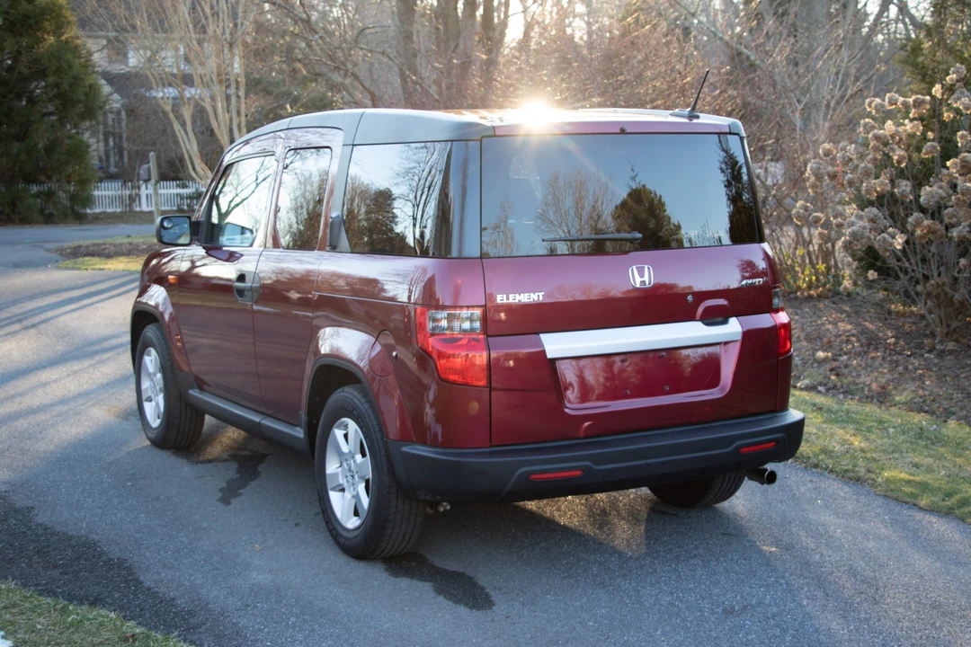 2010 Honda Element - Image 12 of 31