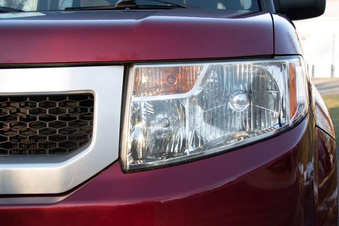 2010 Honda Element - Image 16 of 31