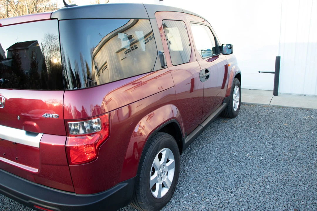 2010 Honda Element - Image 10 of 31