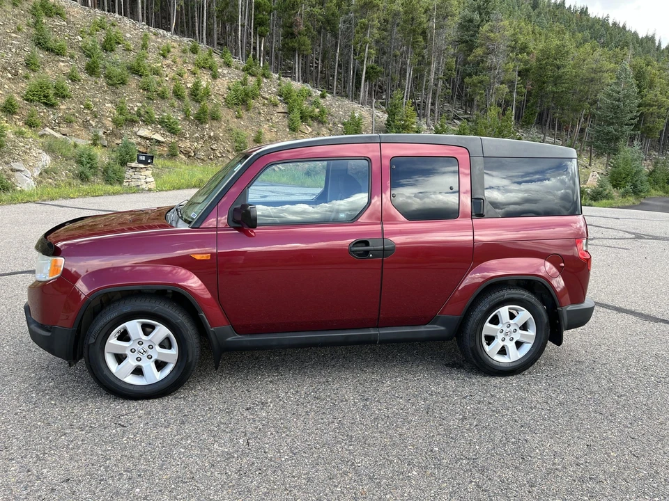 2010 Honda Element - Image 9 of 31