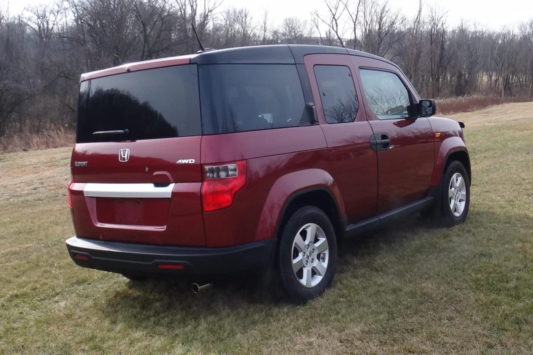 2010 Honda Element - Image 14 of 31