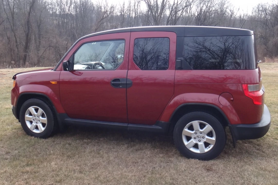 2010 Honda Element - Image 7 of 31