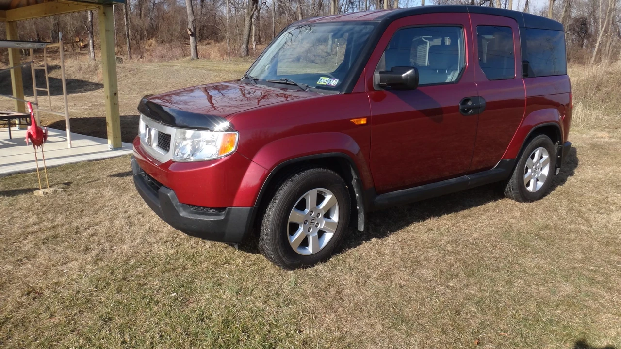 2010 Honda Element - Image 5 of 31