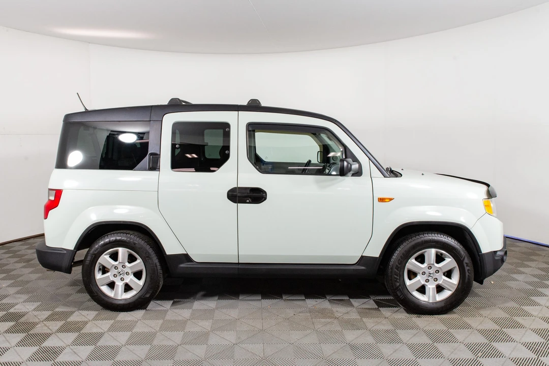 2010 Honda Element - Image 6 of 31