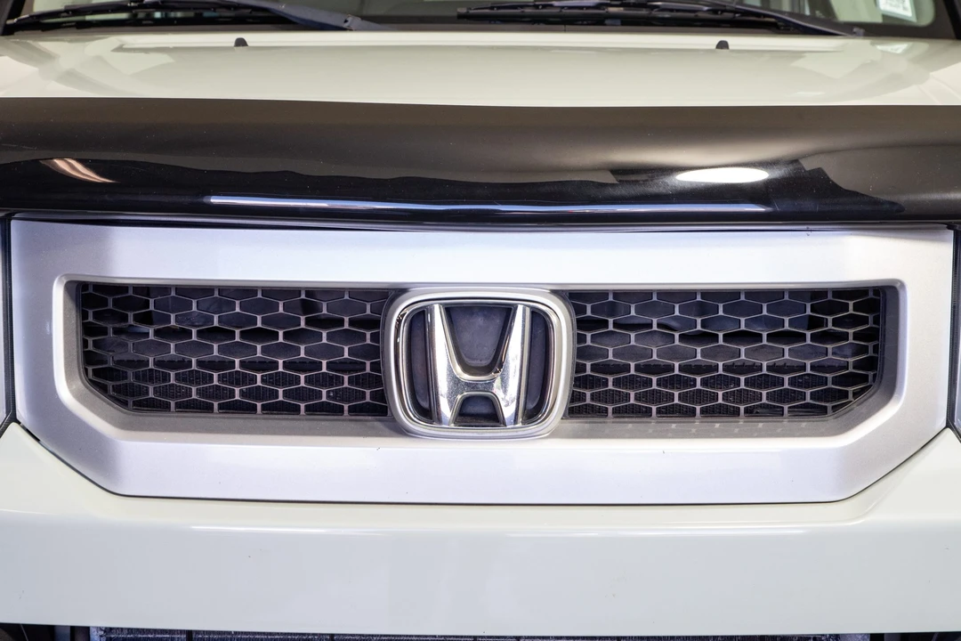 2010 Honda Element - Image 23 of 31